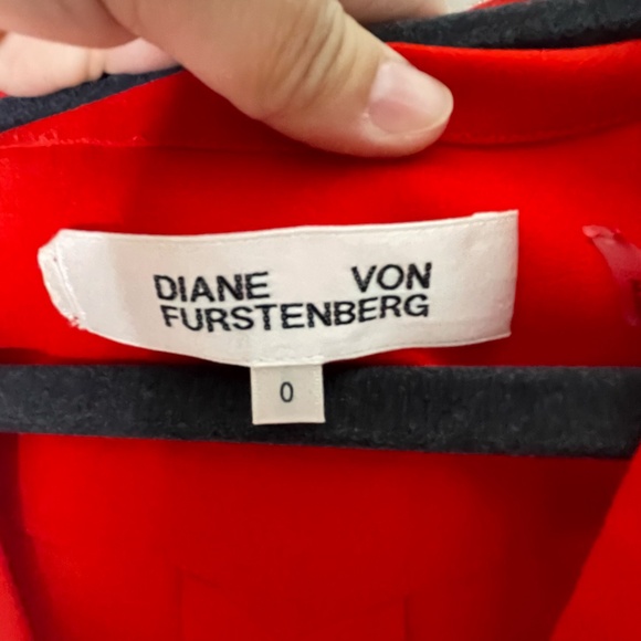 Diane Von Furstenberg Sleeveless Wide Leg Tie Waist Jumpsuit Size 0 Red - Picture 13 of 16